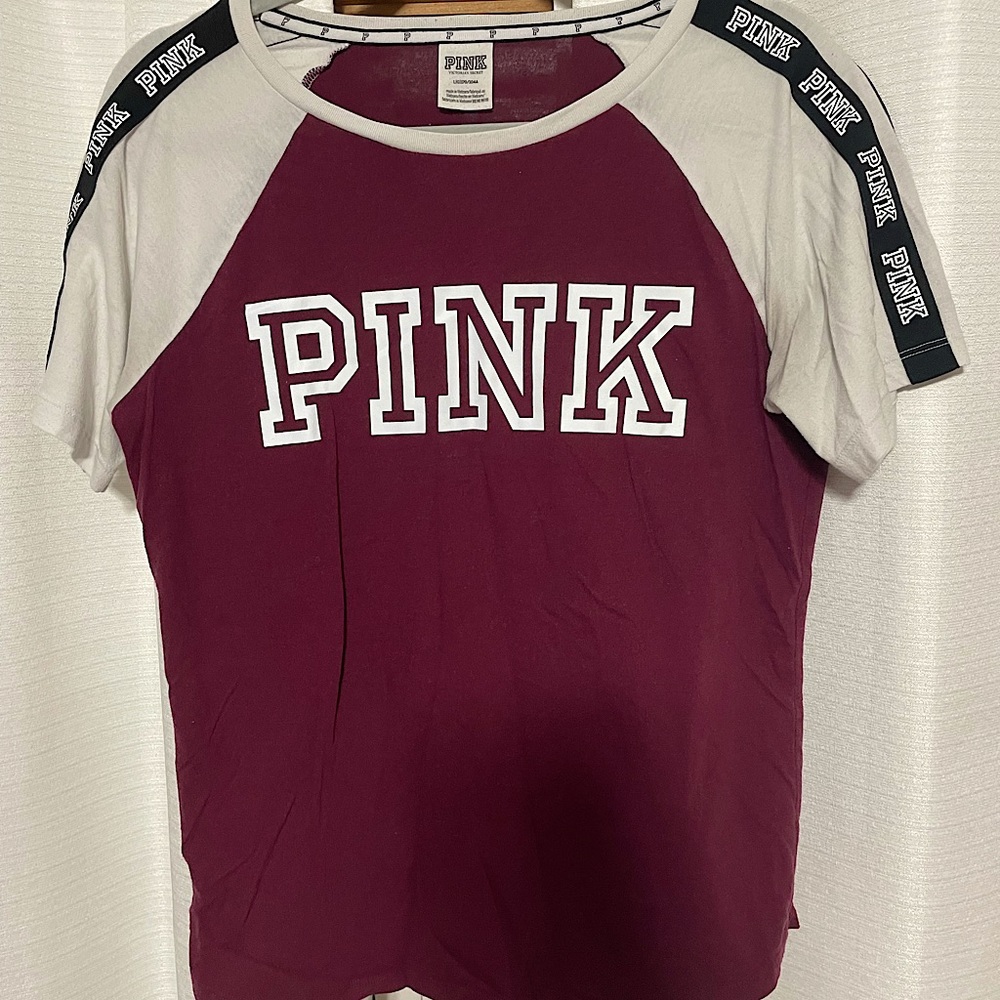 Pink (vs) Maroon T. Slightly wore but great condition!